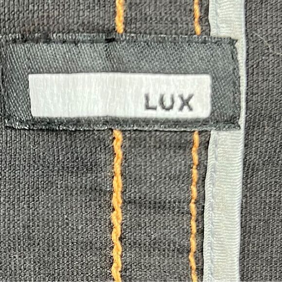 LUX Velvet Embroidered Jacket w/ Stitching Details. Size L. Good Condition! - Picture 10 of 15